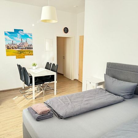 Pension Dresdener Berge Exteriör bild